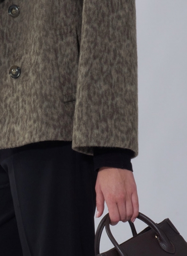 Short oversized dark taupe animal print coat with maxi notch collar