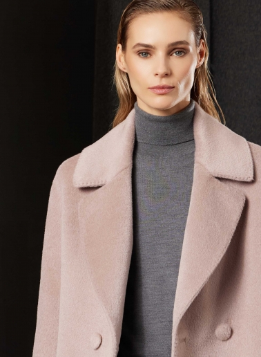 Long double breasted pink coat in alpaca and wool