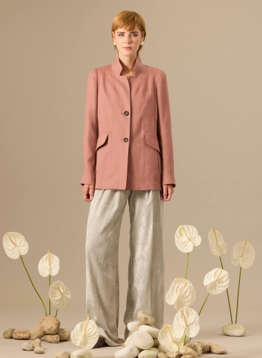 Dark pink linen jacket with inverted notch collar