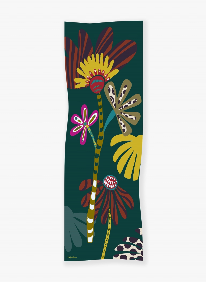 Green cotton and silk maxi scarf with stylized floral pattern