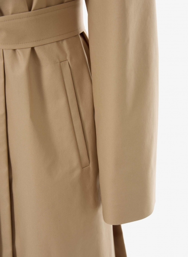 Maxi single breasted camel trench coat with technical fabric belt