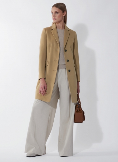 Camel pure wool coat with masculine cut