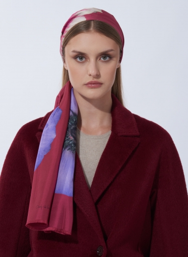 Pink pure silk twill scarf with floral pattern