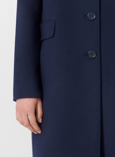 Straight blue wool and cashmere coat wuth masculine cut