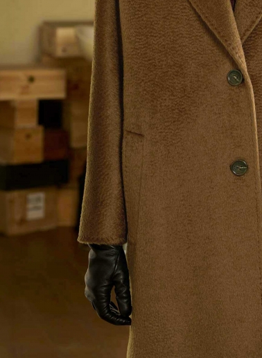 Maxi tobacco colour coat in alpaca and wool