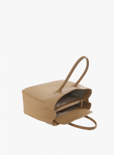 Light camel genuine leather tote bag