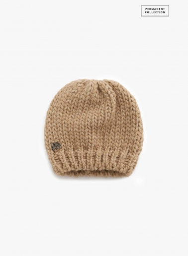 Camel knitted hat