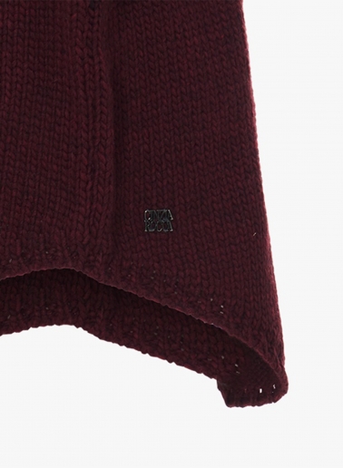 Burgundy knitted cape with braided detail