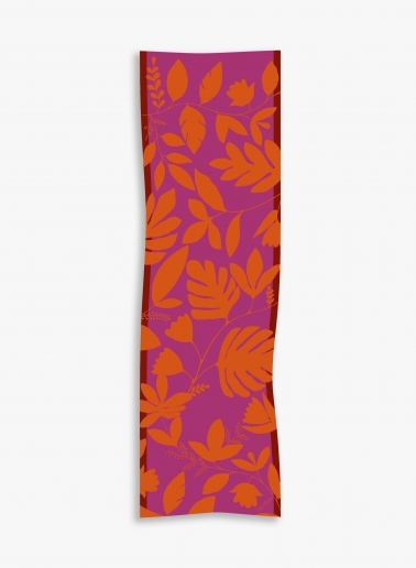 Maxi pink wool scarf with stylised leaves