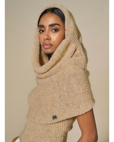 Camel knitted hooded scarf | Cinzia Rocca