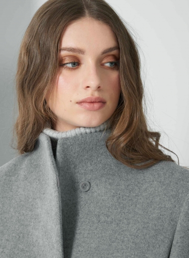 Light grey wool and cashmere coat with high stand up collar