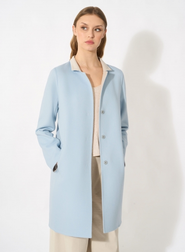 Two-tone light blue overcoat in pure double wool with inverted notch collar