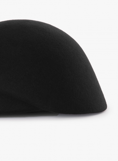 Black asymmetrical wool beret