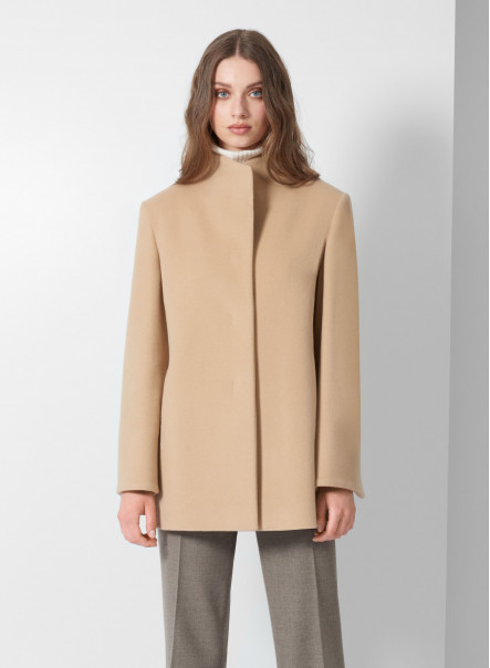 Light camle wool and cashmere short coat with high stand up collar