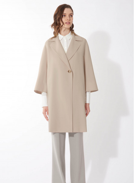 Assymetrical sand overcoat in comfort wool